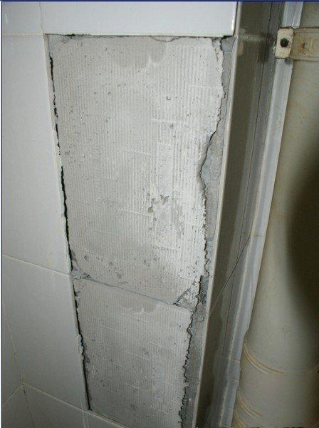 瓷磚掉落 瓷磚掉落